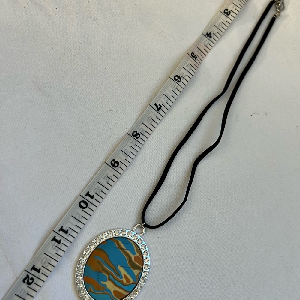Viva Beads Blue and Brown Pendant Art Necklace